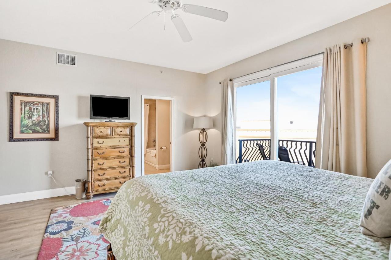 Palms Of Treasure Island 405 Apartment St. Pete Beach Bagian luar foto